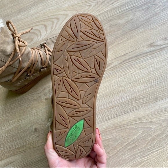 Earth Shoes Zodiac Tan Suede Faux Fur Lace-Up Boots, Size 6.5 - Picture 6 of 7